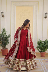 Maroon Faux Blooming Gown Set