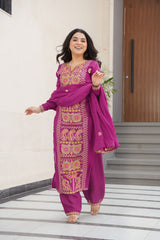 Chinnon Embroidered Festival Wear Kurta Set