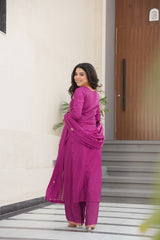 Chinnon Embroidered Festival Wear Kurta Set